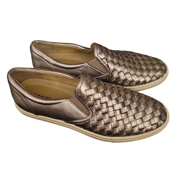 Vaneli Okba slip on silver leather weave sneakers sz 10 SH42 - Picture 4 of 6